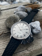 Load image into Gallery viewer, 1960’s Uncommon Omega Automatic Seamaster Deville ”Lady”. *SERVICED*