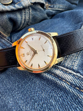 Load image into Gallery viewer, 1952 Crazy Omega automatic Seamaster ”bumper” original buckle and strap *SERVICED*