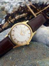 Load image into Gallery viewer, 1963 Amazing Omega Constellation ”Pie-Pan” (167.005)