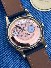 Load image into Gallery viewer, 1961 Omega Constellation ”Pie-Pan” 18k solid gold DeLuxe