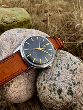 Load image into Gallery viewer, 1962 Beautiful Omega Seamaster 30 with glossy black dial *SERVICED* w. Warranty