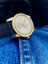 Load image into Gallery viewer, 1954 Rare solid 14k gold Omega Seamaster &quot;Beefy lugs&quot; *SERVICED*