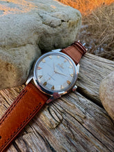 Load image into Gallery viewer, 1957 Rare Omega Constellation 2852 with arrowhead index *SERVICED*