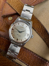 Load image into Gallery viewer, 1958 Enicar Ultrasonic ”Sherpa” date 100/116 BaCNS. Serviced with 1 year warranty