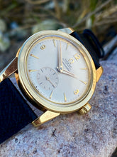 Load image into Gallery viewer, 1954 Rare solid 14k gold Omega Seamaster &quot;Beefy lugs&quot; *SERVICED*