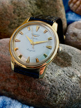 Load image into Gallery viewer, 1955 Longines Conquest original box, paper, strap and buckle *SERVICED*