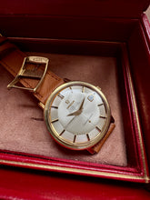 Load image into Gallery viewer, 1965 Rare Omega Constellation "Pie-Pan" *full set* incredable provenience. *SERVICED*