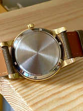 Load image into Gallery viewer, 1951 Rare Omega Seamaster (jumbo) with honeycomb-dial *SERVICED*