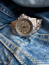Load image into Gallery viewer, 1996 Tag Heuer, 1500 Professional "Granite dial" *SERVICED*