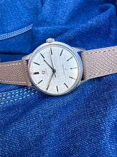 Load image into Gallery viewer, 1962 Gorgeous Omega Seamaster 30 with rare linen dial and *SERVICED* movement