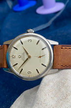 Load image into Gallery viewer, 1959 Omega Seamaster with alpha hands *SERVICED*