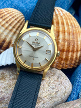 Load image into Gallery viewer, 1961 Omega Constellation ”Pie-Pan” 18k solid gold DeLuxe