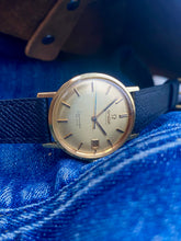 Load image into Gallery viewer, 1963 SUPER-Rare Omega Seamaster Deville with 18k gold case AND dial *SERVICED*