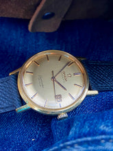 Load image into Gallery viewer, 1963 SUPER-Rare Omega Seamaster Deville with 18k gold case AND dial *SERVICED*