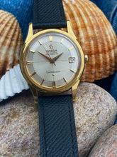 Load image into Gallery viewer, 1961 Omega Constellation ”Pie-Pan” 18k solid gold DeLuxe