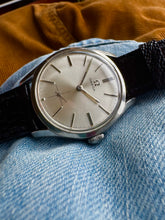Load image into Gallery viewer, 1951 Beautiful Omega with ”sunburst dial” and preserved case and dial
