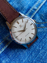 Load image into Gallery viewer, 1959 Omega Seamaster with alpha hands *SERVICED*