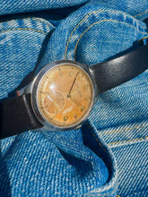 Load image into Gallery viewer, 1940/50’s rare Movado ”Sport” with F. Borgel case, original dial and original buckle