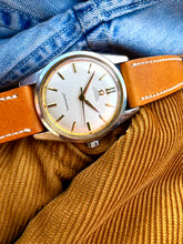 Load image into Gallery viewer, 1960 Beautiful Omega Automatic Seamaster 14700-1. 100% original!