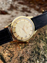 Load image into Gallery viewer, 1961 Omega Constellation ”Pie-Pan” (14393) *SERVICED*