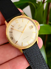 Load image into Gallery viewer, 1963 Omega Automatic Seamaster *SERVICED*