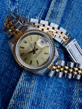 Load image into Gallery viewer, 1987 Beautiful Rolex Datejust, ref. 69173 *SERVICED* w Warranty