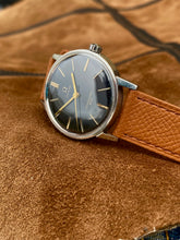 Load image into Gallery viewer, 1966 Omega Seamaster 600 original black dial *SERVICED*