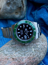 Load image into Gallery viewer, 2022 Full set Rolex submariner &quot;Starbuck&quot; in very good condition
