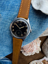 Load image into Gallery viewer, 1944 Rare and beautiful Omega Suverän (Suveran) *SERVICED* w warranty