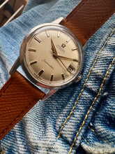 Load image into Gallery viewer, 1961 Rare Omega Automatic Seamaster ”Calendar” *SERVICED* w Warranty