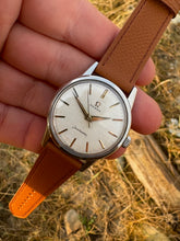 Load image into Gallery viewer, 1961 Omega Seamaster with beautiful "linen dial" *SERVICED* 1 year warranty