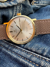 Load image into Gallery viewer, 1970 Omega Seamaster Deville *SERVICED*