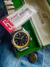 Load image into Gallery viewer, 1966 Rare Enicar Sherpa Super Divette ”T” with box and tag