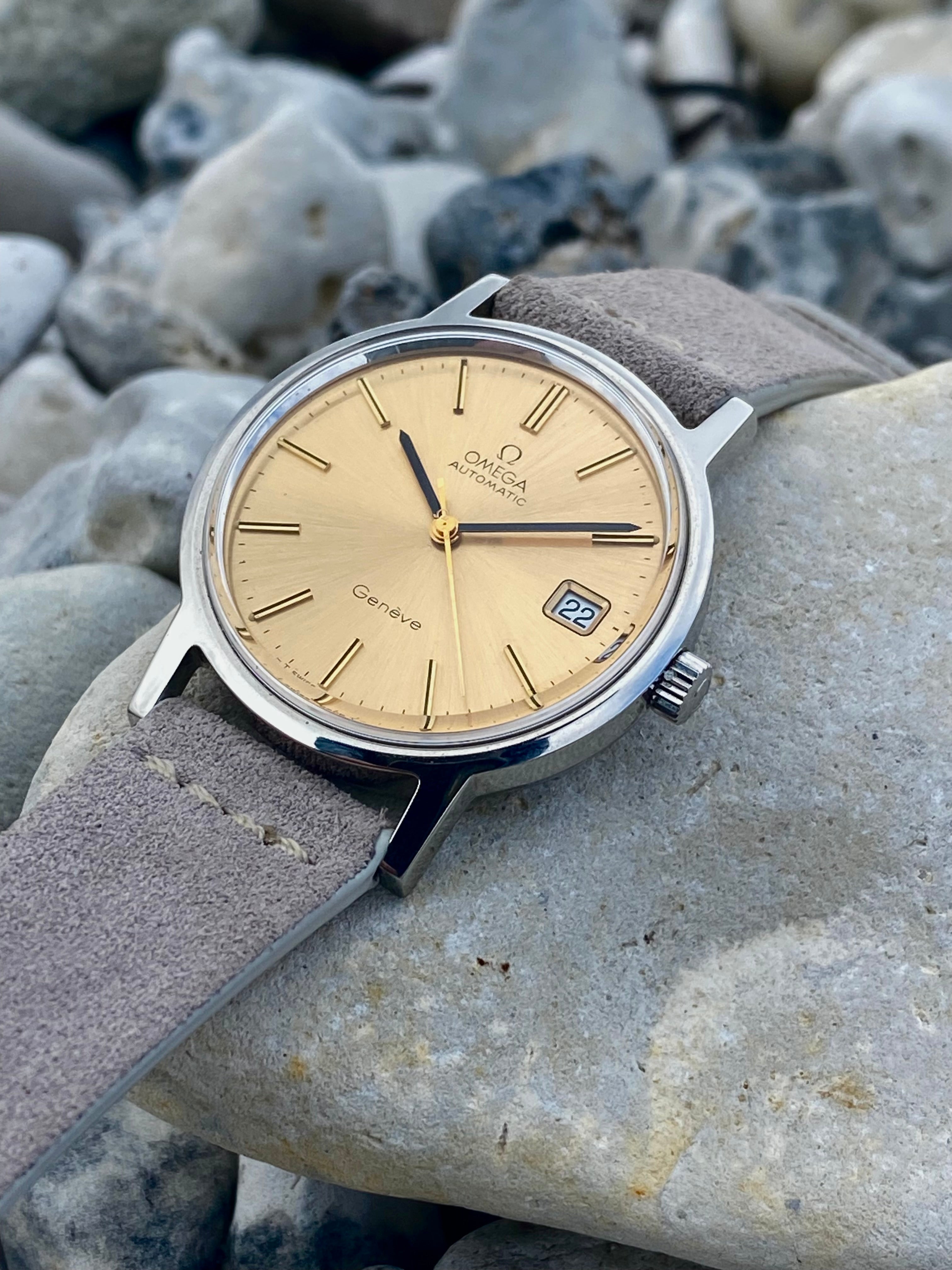 1973 Pristine Omega Genève with Champagne dial. Near NOS – WOFS