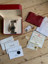 Load image into Gallery viewer, 1996 Omega Seamaster Professional (SMP) fullset