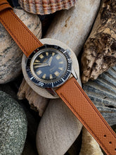 Load image into Gallery viewer, 1959 (approx) Vintage Enicar Sherpa Divette – Super Compressor