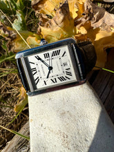 Load image into Gallery viewer, 2012 Very well preserved Cartier Tank Solo XL Full-set