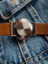 Load image into Gallery viewer, 1970 Beautiful Omega Seamaster deville *SERVICED* w. Warranty