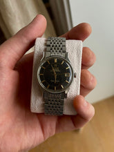 Load image into Gallery viewer, 1960 rare Omega Constellation ”Pie-Pan” with original bracelet *SERVICED*