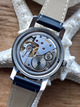 Load image into Gallery viewer, 1950’s two tone Eterna with ”fat case” design. *SERVICED*