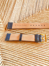 Load image into Gallery viewer, 20/18mm NOS Leather strap (black)