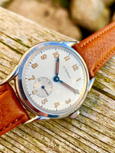 Load image into Gallery viewer, 1950’s Vintage Eterna with amazing original dial and teardrops lugs