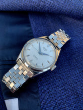 Load image into Gallery viewer, 1960 Tissot T.12 Automatic Seastar with original G.F-bracelet