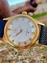 Load image into Gallery viewer, 1958 Amazing Omega Constellation Automatic Chronometer “Pie-Pan” arrowhead