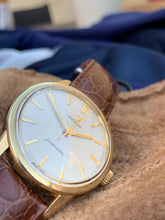 Load image into Gallery viewer, 1961 Omega Seamaster with rare &quot;linen dial&quot;