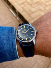 Load image into Gallery viewer, 1964 Omega Seamaster, black dial. *SERVICED*