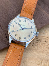 Load image into Gallery viewer, 1940&#39;s Jaeger LeCoultre cal. P468