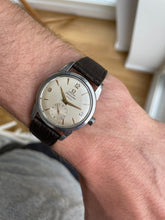 Load image into Gallery viewer, 1954 Omega Seamaster &quot;beefy lugs&quot; in pristine condition
