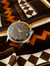 Load image into Gallery viewer, 1960&#39;s Black dial Jaeger LeCoultre ”Memovox”, ref. E855 *SERVICED*