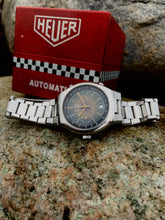 Load image into Gallery viewer, 1983 HEUER &quot;Daytona&quot; with original box and papers *SERVICED*
